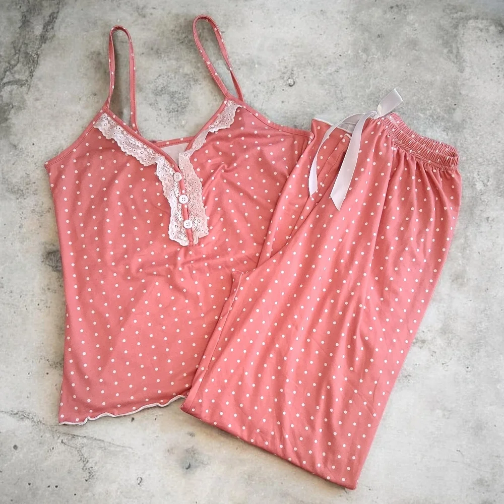 Charming Pink Polka Dot and Lace2 piece Lightweight Scalloped edge Sleepwear Set